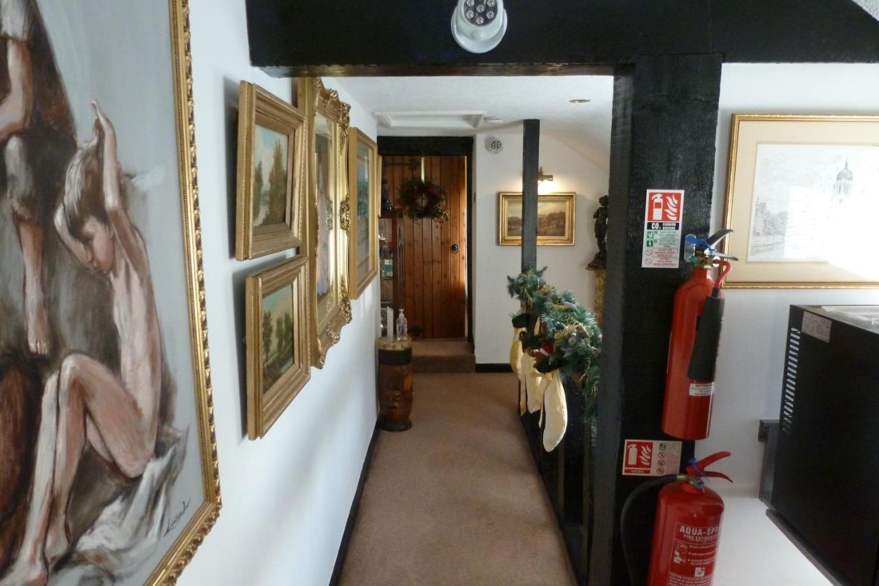 Newark Lodge Guest House Kültér fotó